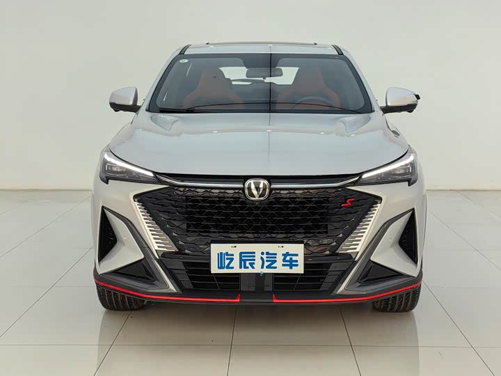 Фото 2 - Changan X5 Plus