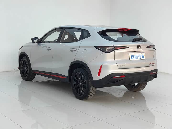 Фото 4 - Changan X5 Plus