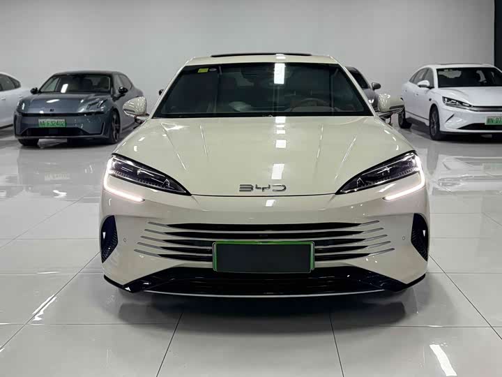 Фото 2 - BYD Seal 07 DM-i Hybrid