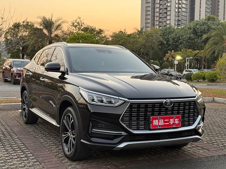 Фото 3 - BYD Song Plus