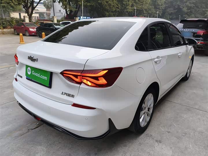 Фото 7 - Chevrolet Monza