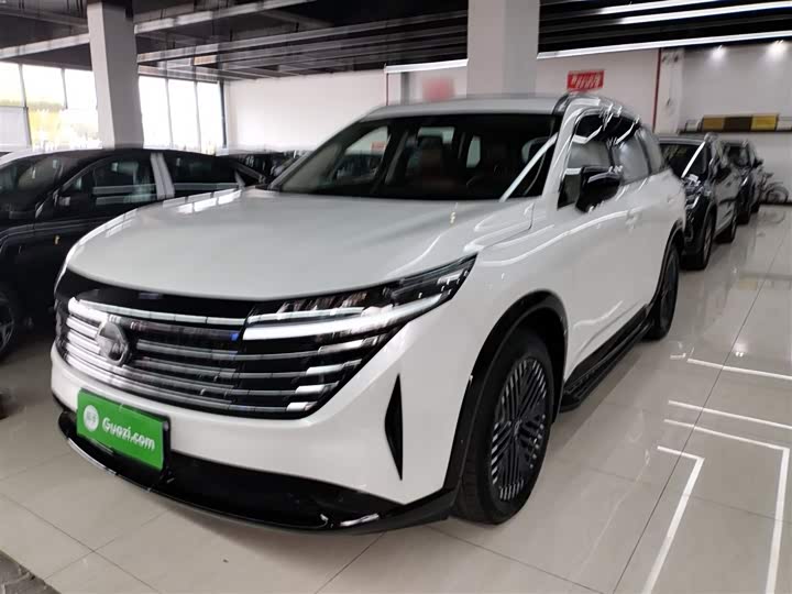 Фото 1 - Nissan Pathfinder