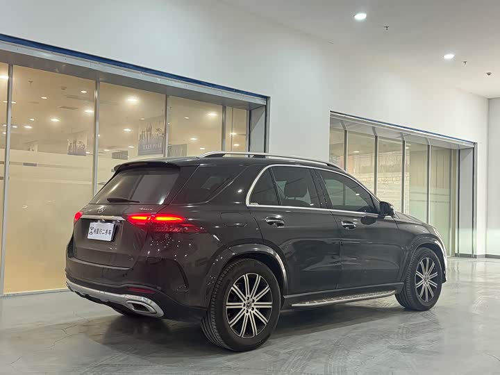 Фото 3 - Mercedes-Benz GLE-Class