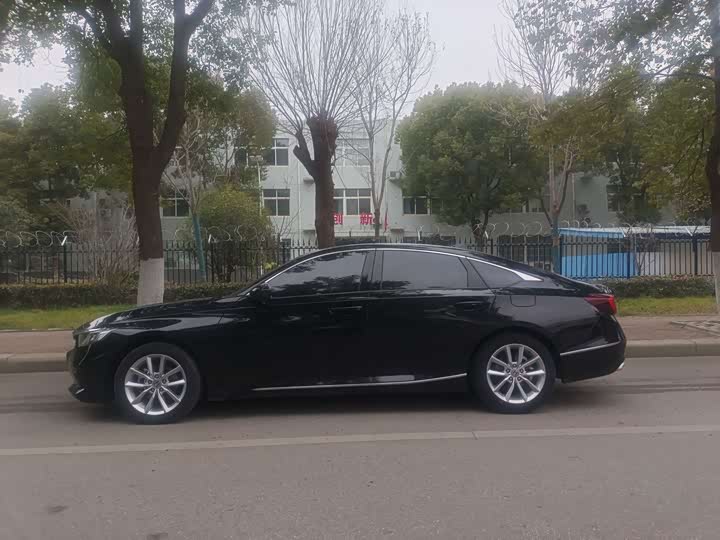 Фото 7 - Honda Accord