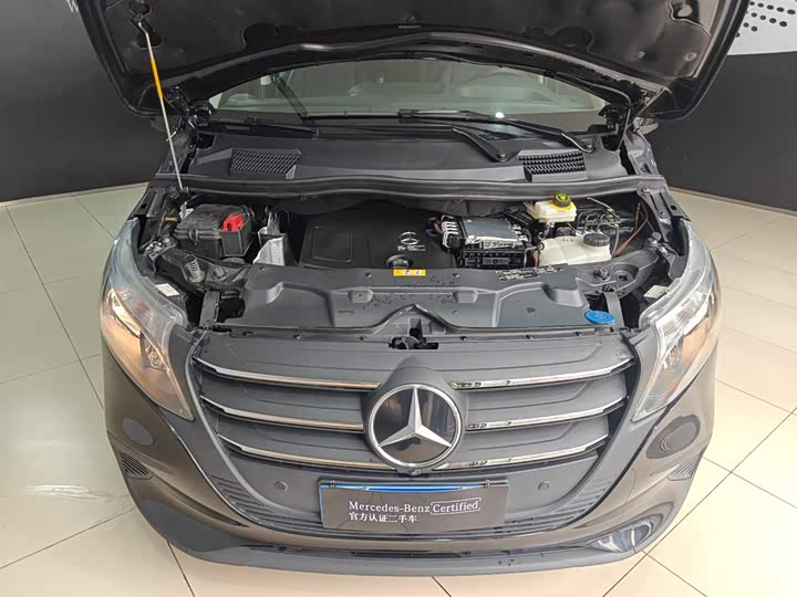 Фото 9 - Mercedes-Benz Vito