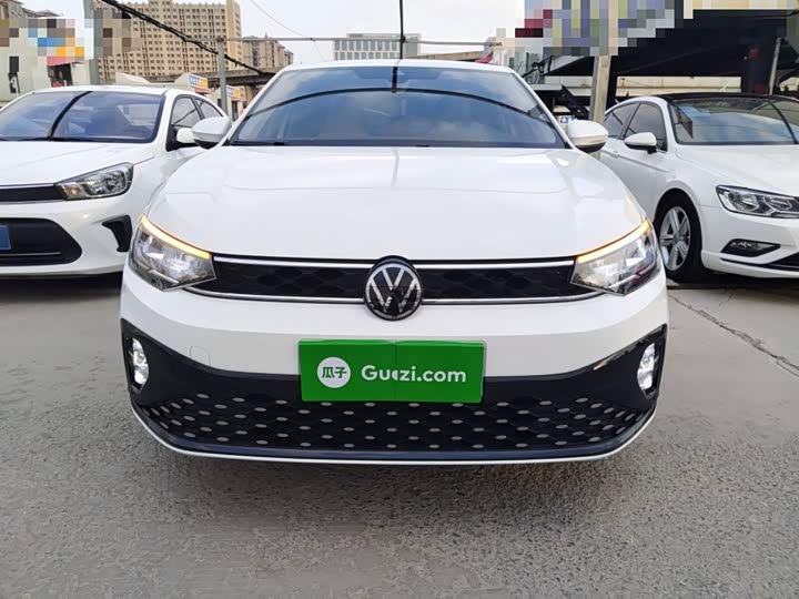 Фото 3 - Volkswagen Lavida