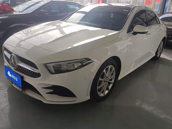 Фото 1 - Mercedes-Benz A-Class