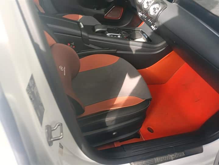 Фото 8 - Mercedes-Benz A-Class