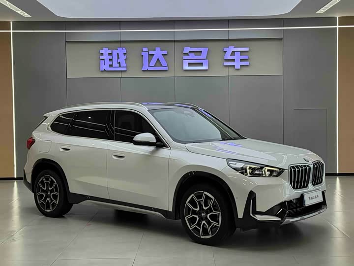 Фото 3 - BMW X1