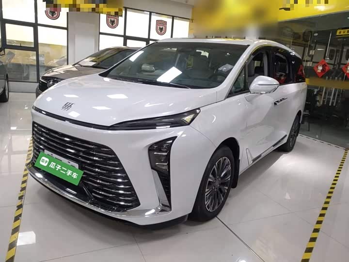 Фото 2 - Buick GL8 ES