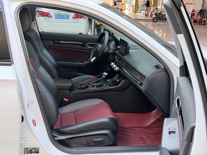 Фото 7 - Honda Integra