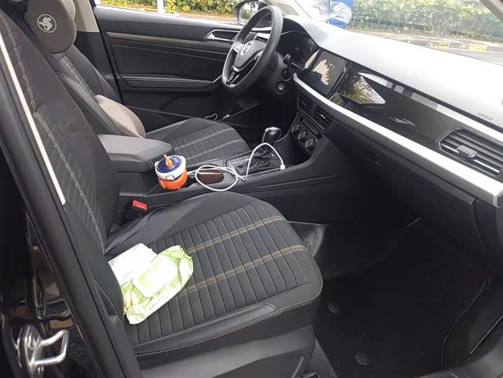 Фото 8 - Volkswagen Lavida