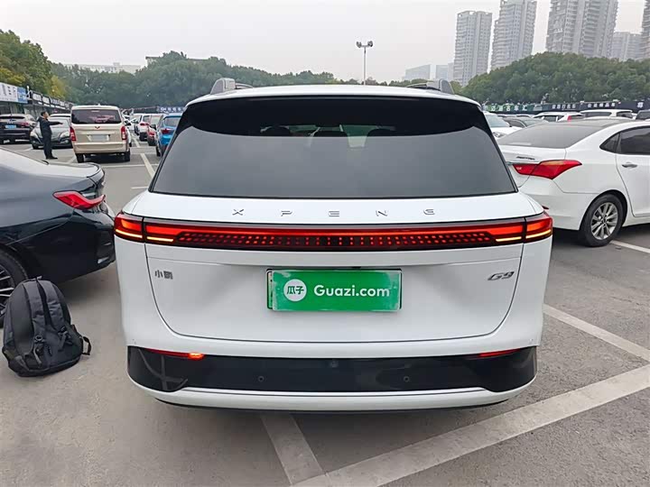 Фото 6 - XPeng G9