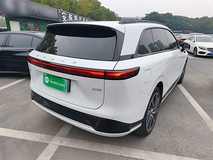 Фото 7 - XPeng G9