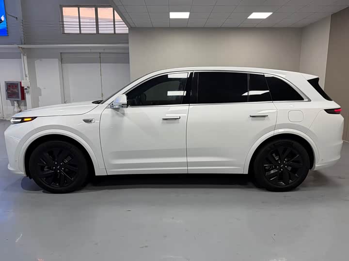 Фото 7 - LiXiang L7