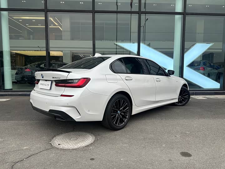 Фото 4 - BMW 3 Series