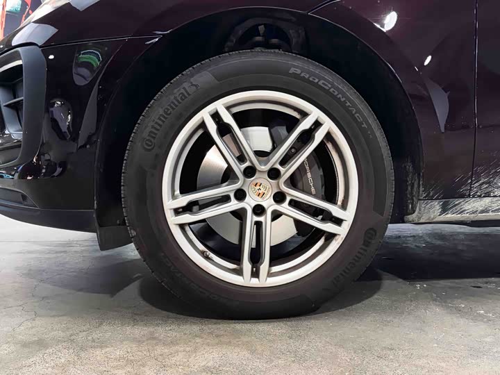 Фото 5 - Porsche Macan