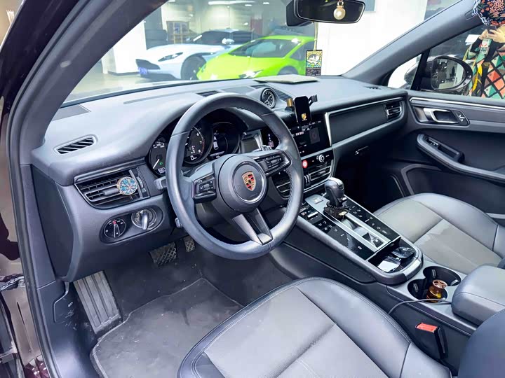 Фото 8 - Porsche Macan