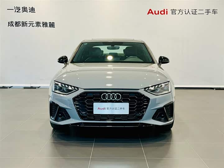 Фото 2 - Audi A4L