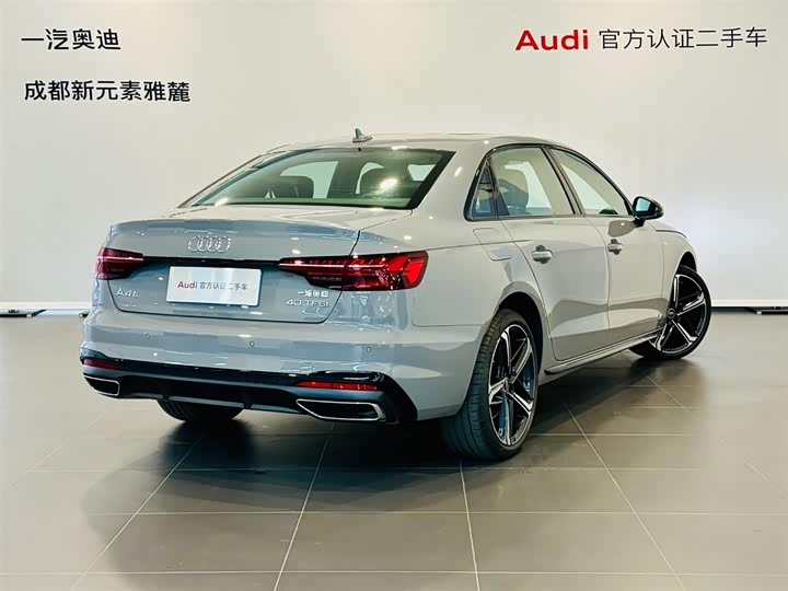 Фото 4 - Audi A4L