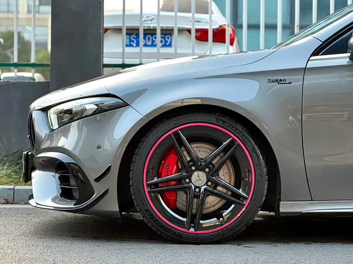 Фото 4 - Mercedes-Benz A-Class AMG