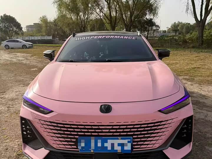 Фото 2 - Changan UNI-V