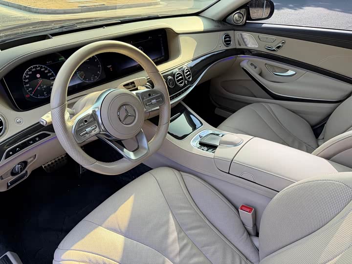 Фото 5 - Mercedes-Benz S-Class