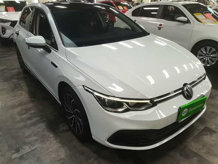 Фото 4 - Volkswagen Golf