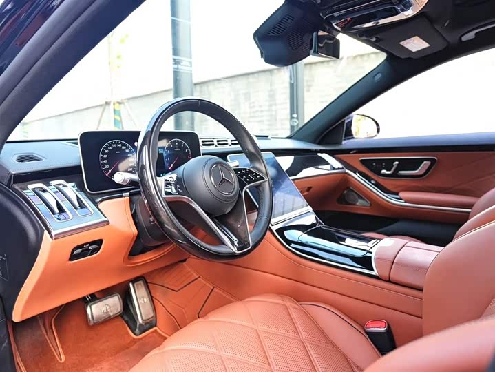 Фото 5 - Mercedes-Benz Maybach S-Class