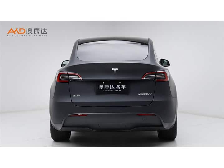 Фото 4 - Tesla Model Y