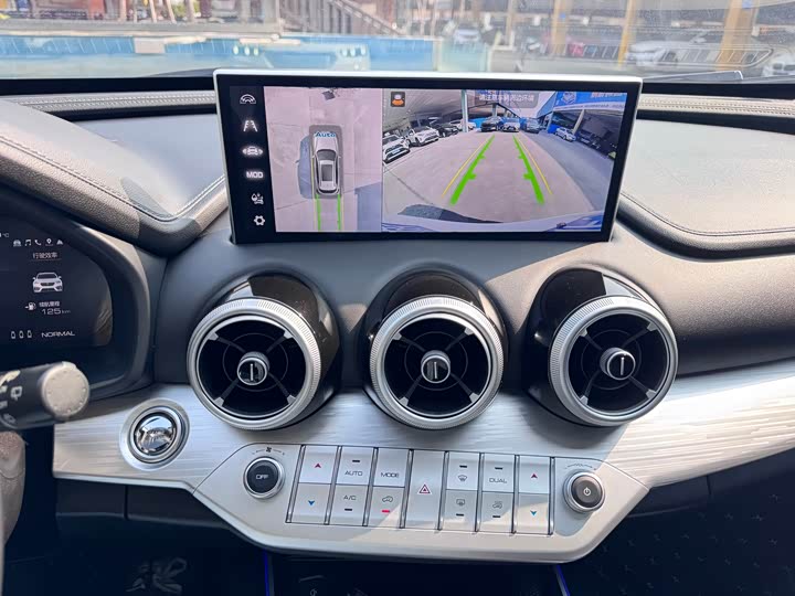 Фото 9 - Wey VV7