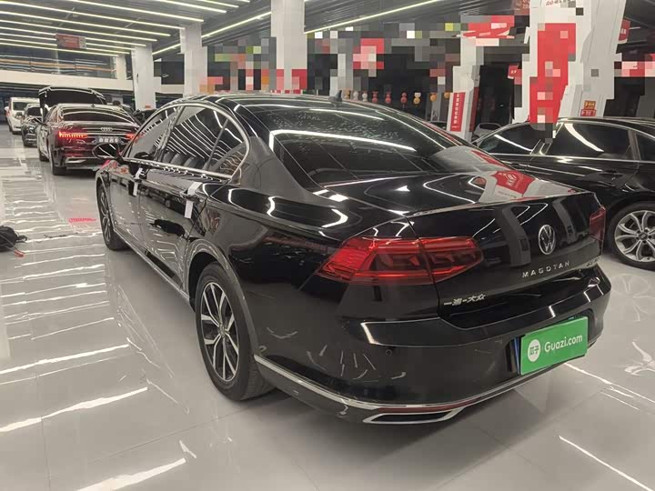 Фото 5 - Volkswagen Magotan