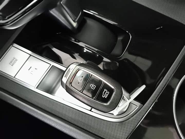 Фото 9 - Hyundai Elantra N line