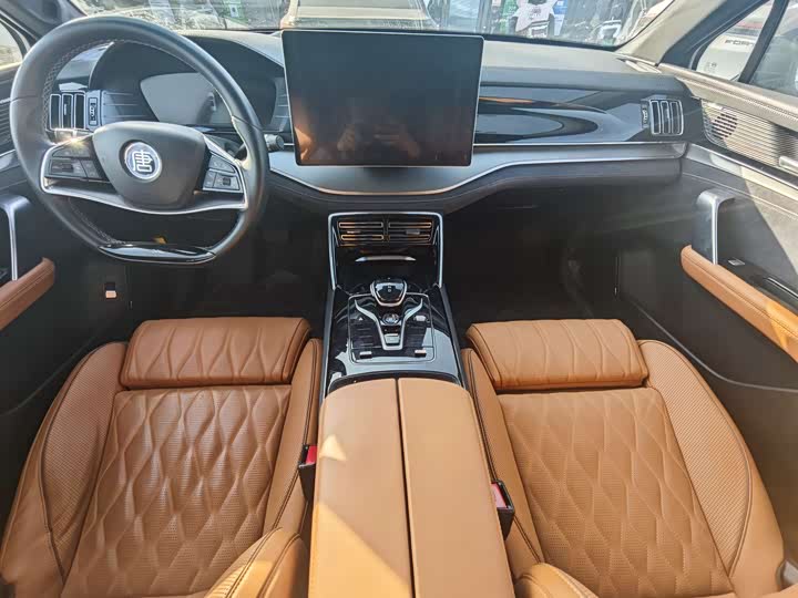 Фото 6 - BYD Tang Hybrid/EV