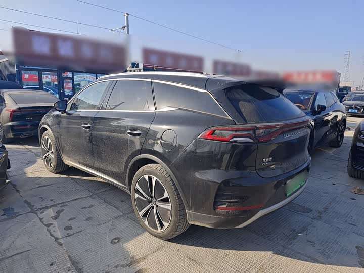 Фото 9 - BYD Tang Hybrid/EV