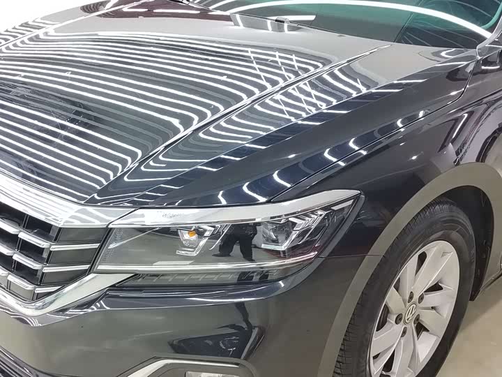 Фото 8 - Volkswagen Passat