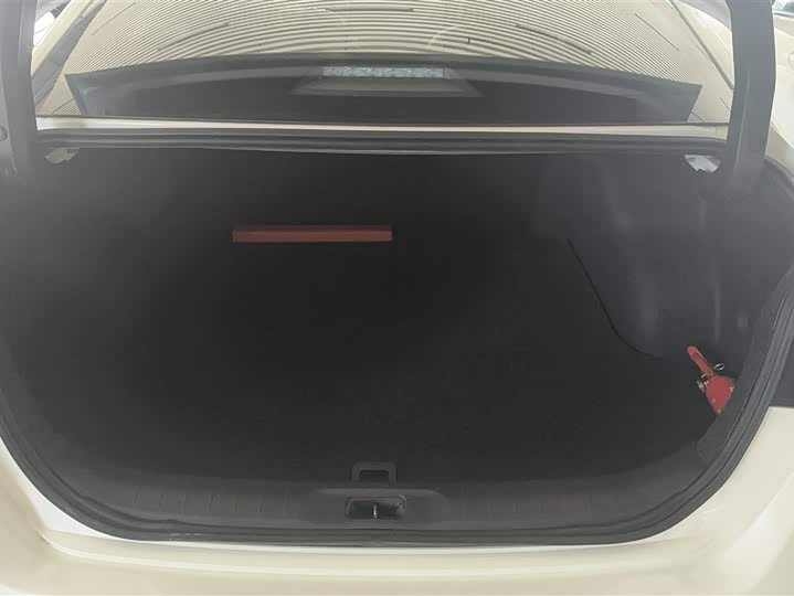 Фото 4 - Nissan Teana