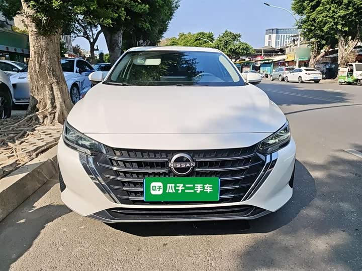 Фото 3 - Nissan Sylphy