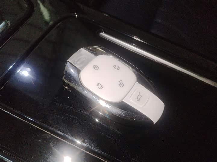 Фото 9 - GAC Trumpchi M8