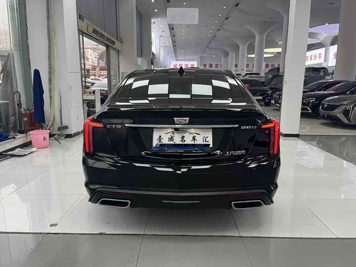 Фото 8 - Cadillac CT5