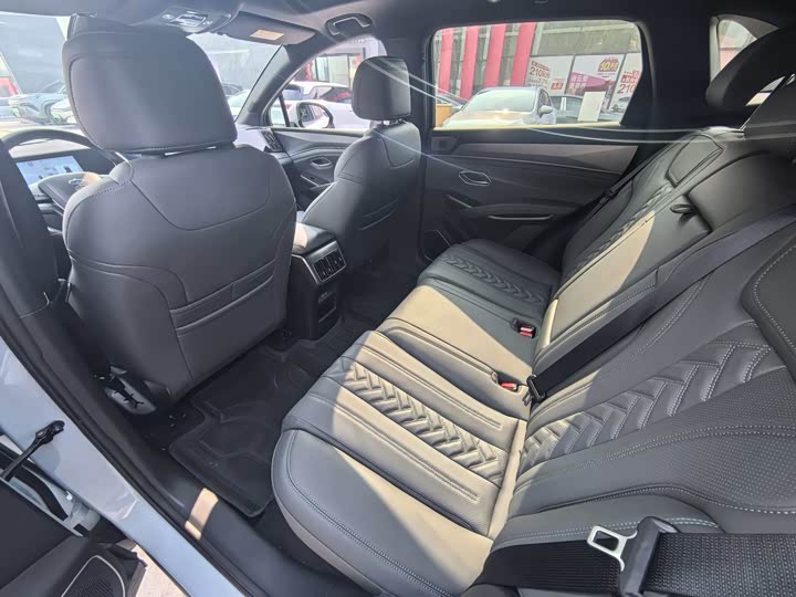 Фото 6 - BYD Song L DM-i Hybrid