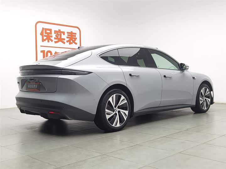 Фото 2 - Nio ET5