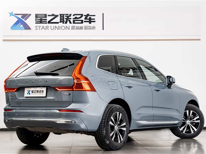 Фото 7 - Volvo XC60
