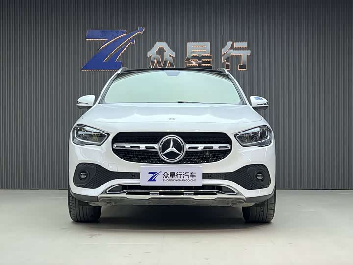 Фото 2 - Mercedes-Benz GLA-Class