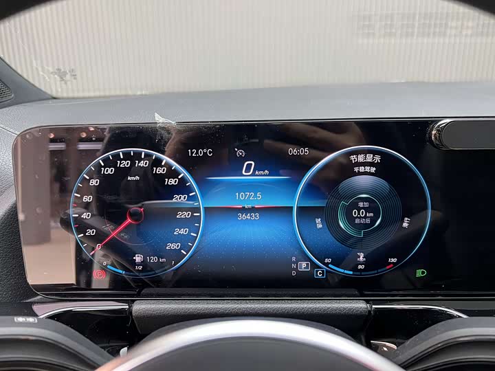 Фото 4 - Mercedes-Benz GLA-Class