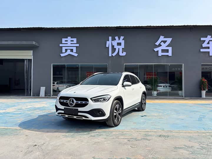 Фото 1 - Mercedes-Benz GLA-Class