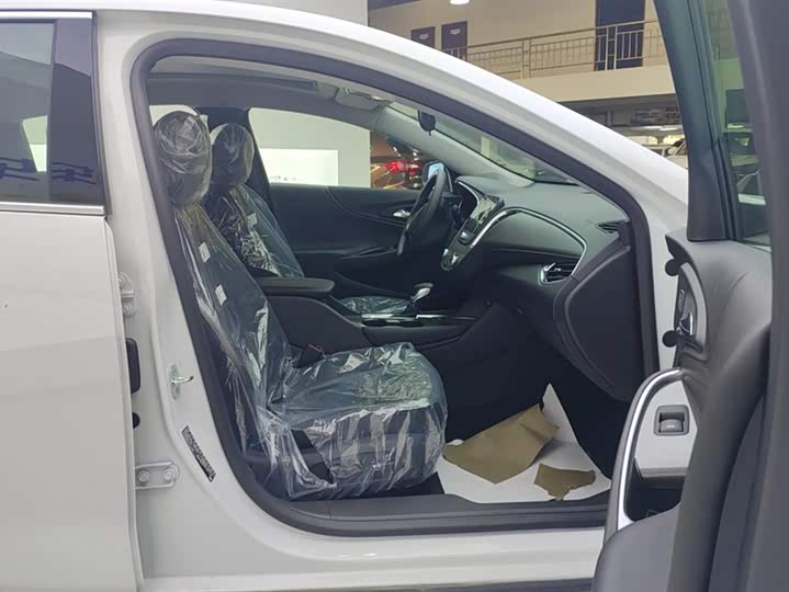 Фото 8 - Chevrolet Malibu XL