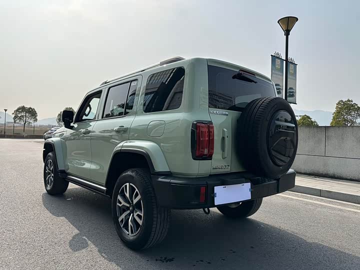 Фото 6 - Tank 300