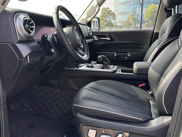 Фото 8 - Tank 300