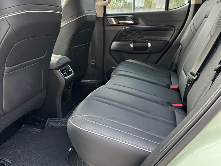 Фото 9 - Tank 300